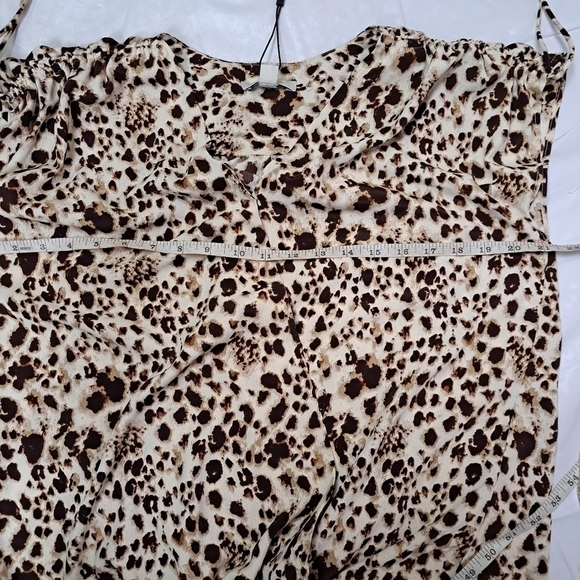 h by Halston Animal Print Blouse - Picture 8 of 9